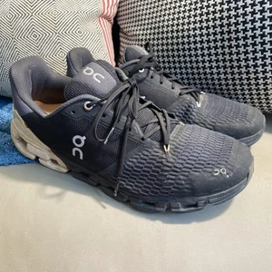 Men’s Size 11.5 - On Cloud Black And White Good Used Condition Check Photos - Picture 1 of 8