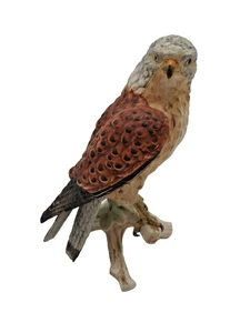 W. Goebel Falcon Bird Porcelain Figurine 23x14cm   B8 G975 - Picture 1 of 12