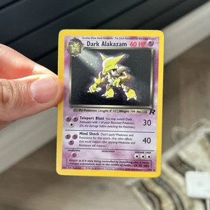 Pokemon TCG Dark Alakazam Team Rocket 1/82 Holo Rare LP. - Picture 1 of 3