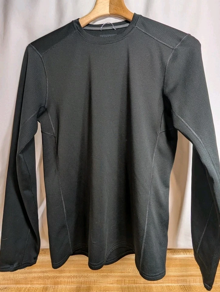 Top Capa Base Capilene Peso Térmico Negro Pequeño Patagonia Mujer Polartec Foto 1 de 4