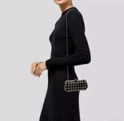 Bolso de Mano Rebecca Minkoff Negro Tachonado Charol con Correa de Metal para el Hombro con Foto 1 de 4