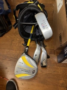USKG WT-25u UL42 Junior Golf 4 Clubs 3 Fairway Driver, 7, P & Jekyll Putter RH - Picture 1 of 15