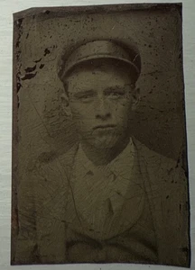 1800s Alabama Estate Find Tintype Of Man In What Appears To Be A Military Hat? - Picture 1 of 4
