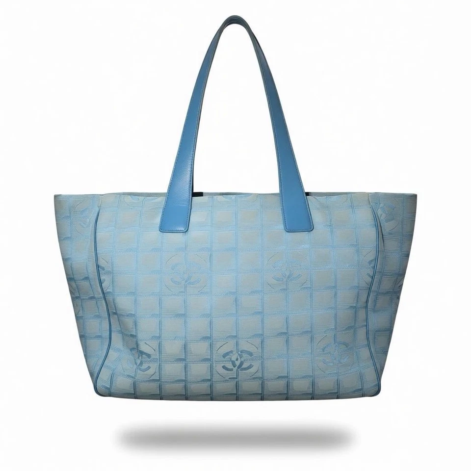 CHANEL путешествий линия сумка с короткими ручками, подлинный - Изображение 1 из 4