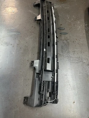 2023-2025 Honda Pilot Hands-Free Power Tailgate Sensor and Bracket - Image 1 of 4