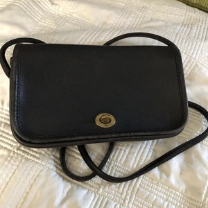 Project Bag - Vintage Coach schwarz dinky Ledertasche Schulter/Crossbody 80er USA - Bild 1 von 6