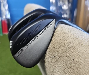VOKEY SM8 BLACK NITRIDE 2 WEDGE SET 56 & 60 SPINE ALIGNED NEW BLACK KBS 610 TOUR - Picture 1 of 8
