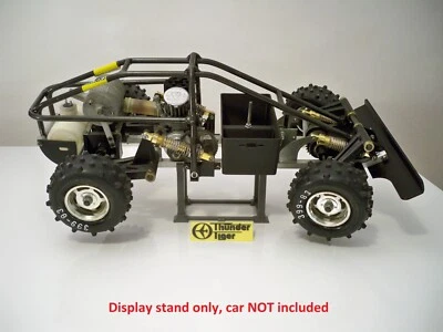 Vintage RC Nitro Buggy Thunder Tiger Silver Fox Display Stand Front Bumper - Immagine 1 di 4