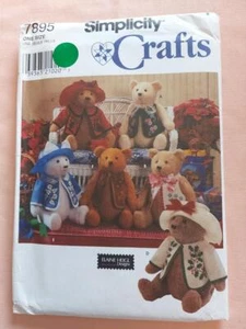 Patrón de oso y ropa articulados Simplicity 7895 18" diseñado por Elaine Heigl - Imagen 1 de 2