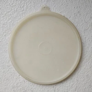 Tupperware lid 6.5" clear round 227-41, 227-43 "C" Replacement seal ONLY - Picture 1 of 10