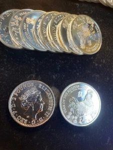 2017 United Kingdom 2 Pounds Lunar Rooster 1 Oz .999 Silver Coins 25 Piece Roll - Picture 1 of 4