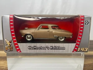 Yat Ming 1:43 Diecast Road Signature Collectors Edition 1950 Studebaker Champion - Picture 1 of 8