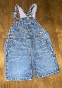 Levi's Toddler Baby Sz 18 Months Medium Wash Denim Overalls Shorts 100% Cotton - Picture 1 of 9