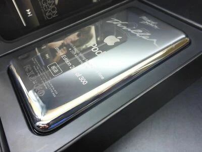 Apple iPod touch 1G 8GB Michael Jackson 25 Limited Edition THRILLER 285 von 300 - Bild 1 von 4