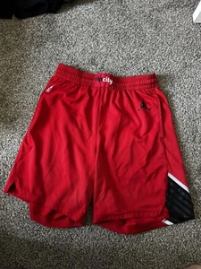 Men’s Nike NBA Portland Trailblazers Authentic Dri-Fit Shorts Red Size XL 42 - Picture 1 of 8