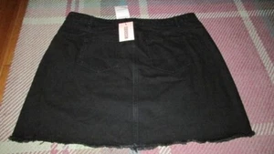 ladies distressed black denim skirt from MISSGUIDED size 24,bnwt - Picture 1 of 2