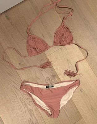 Parte superior e inferior de bikini PILYQ, color rosa/rosa claro, nuevo sin etiqueta, talla M Foto 1 de 4