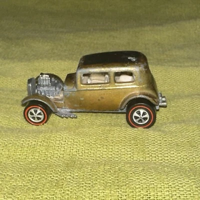 Ford Vicky Gold clásico Hot Wheels Redline 1969 '32 ruedas nuevas Foto 1 de 4