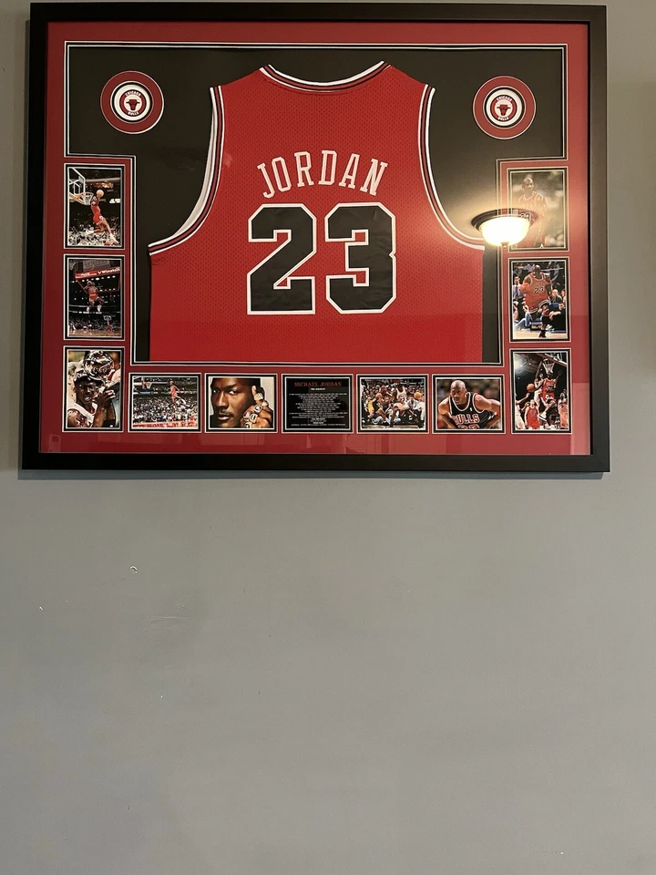 Camiseta Michael Jordan con marco Foto 1 de 1