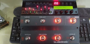 TC Electronic Nova System Chitarra Multieffetto Pedale Ritardo Modulazione Riverbero - Foto 1 di 7