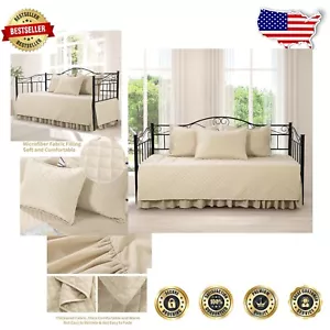 Stylish Twin Daybed Cover Set - 5-Piece Bedspread with Pilling Resistant Shams - Picture 1 of 9