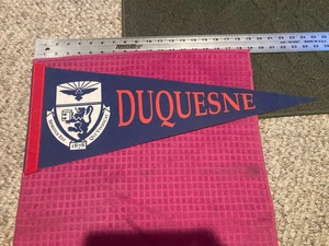 DUQUESNE UNIVERSITY DUKES NCAA COLLEGIATE Banner PENNANT Pittsburgh FAST SHIPPER - Picture 1 of 4