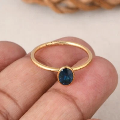 Anillo Chapado en Oro Amarillo 18k Topacio Azul Londres Corte Ovalado Natural para Regalo de Cumpleaños Foto 1 de 4