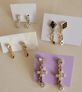 MODISCHE OHRHÄNGER IM TROPFENSTIL FÜR PUPPEN * 4 PAAR - Bild 1 von 5