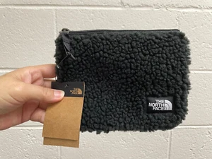 The North Face Boa Pouch Coin Purse Accessory Case - Picture 1 of 6