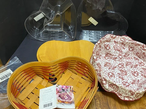 Longaberger 1999 Love TREASURES Sweetheart Basket w/LID + Liner/2 Protectors/GoS Cover
