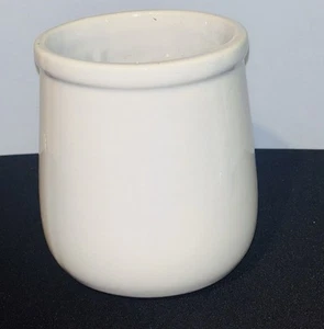 Vintage McCoy 135 White Art Pottery Kitchen Utensil Crock 6 x 4.75" - Picture 1 of 5