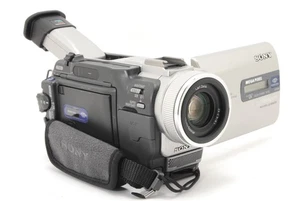 [ NEAR MINT ] SONY DCR-TRV20 Digital Video Camcorder miniDV NightShot From JAPAN - Picture 1 of 9