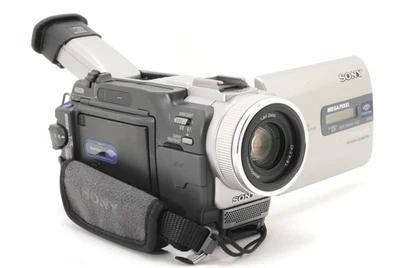 [ NEAR MINT ] SONY DCR-TRV20 Digital Video Camcorder miniDV NightShot From JAPAN - Image 1 of 4