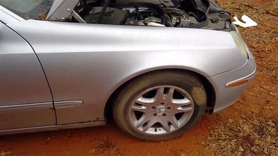 Крыло пассажирское 211 тип E320 подходит для 03–09 Mercedes Benz класса E от оригинального производителя  - Изображение 1 из 4