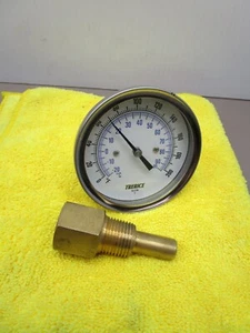 Termómetro Trerice 52-2796-5 con enchufe de latón 0-200 ° F 3" cara vástago fijo - Imagen 1 de 11
