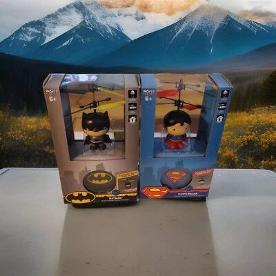 Lot Of 2 World Tech Toys UFO Helicopter Set, Batman And Superman  - Image 1 of 2