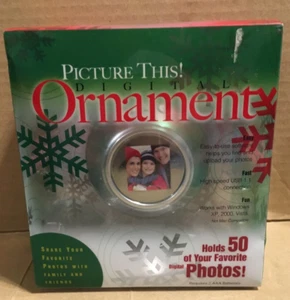 Picture This Digital Christmas Ornament Red Senario Holds 50 Photos Windows NEU - Bild 1 von 2