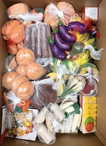 Lote Goki juguetes de madera frutas verduras tienda comercial alimentos restos - Imagen 1 de 22