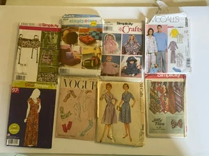 Vintage 1957 - 2010 Vogue, McCall's, Simplicity Lot of 8 Sewing Patterns 7 uncut - Picture 1 of 13