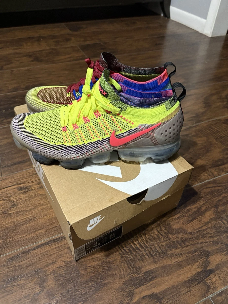 Preços baixos em Nike Air VaporMax Flyknit 2 Random | eBay