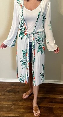 charlotte russe dress Wrap Medium - Image 1 of 4