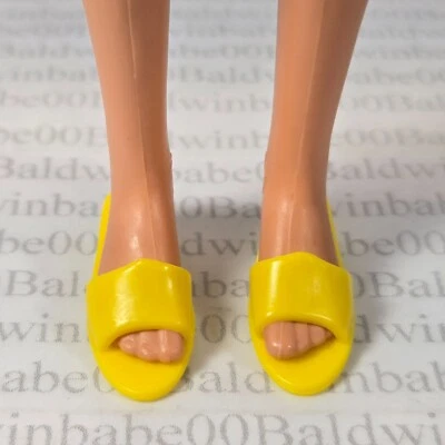 SHOES ~P30 11.5" 1993 FLAT FOOT DOLL JAZZIE YELLOW LOW HEEL SLIDE MULES SANDALS - Image 1 of 4