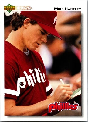 1992 Upper Deck - #613 Mike Hartley - Image 1 of 2