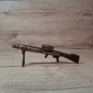 Vintage Petrol Lighter Table machine gun - Imagen 1 de 6