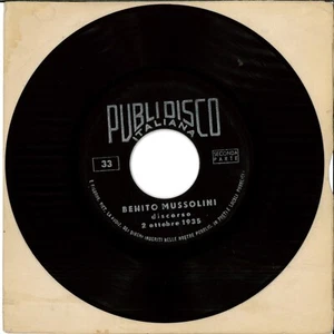 BENITO MUSSOLINI DISCORSO 2 OTTOBRE 35 DISCO VINILE 45 GIRI 7 " - Picture 1 of 2