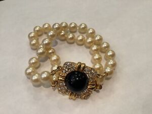 RARE AUTHENTIC SIGNED JOAN RIVERS DOUBLE STRAND, CRYSTAL ONYX PEARL BRACELET NR