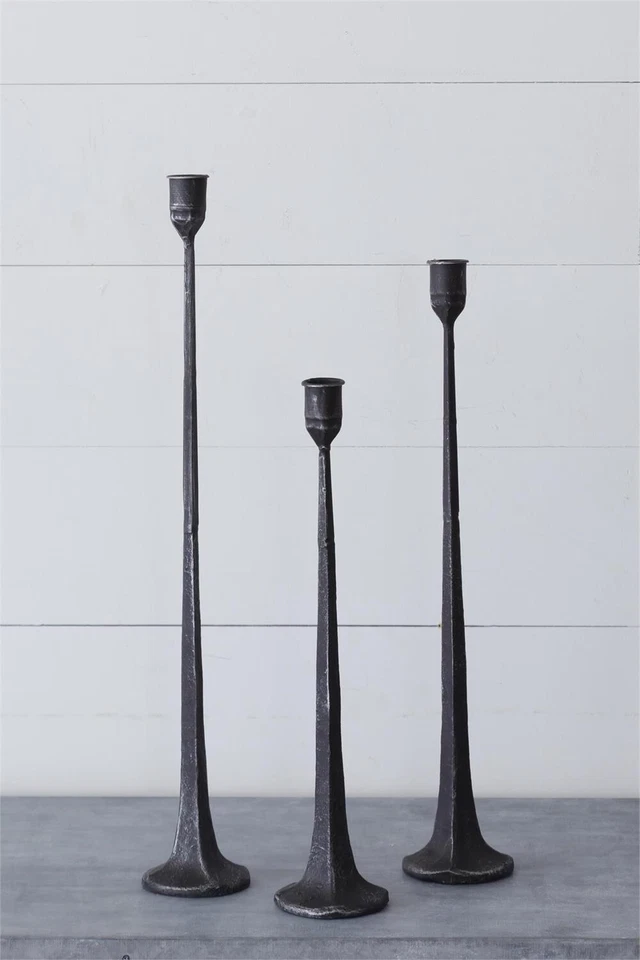 Nuevo CANDELABRO DE HIERRO FORJADO A MANO NEGRO ESTILO COLONIAL PRIMITIVO Juego de 3 Foto 1 de 1