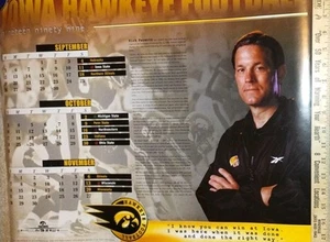 POSTER CALCIO VINTAGE 1999 IOWA due lati, 24"x18" Kirk's prima stagione! - Foto 1 di 2