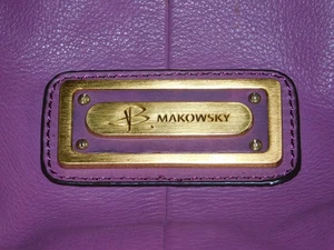 B. MAKOWSKY PURPLE LEATHER SHOULDER BAG WITH BRUSHED GOLD HDR & LARGE NAME PLATE - Picture 1 of 16