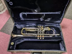 Trompeta Conn Constellation con estuche - Imagen 1 de 4